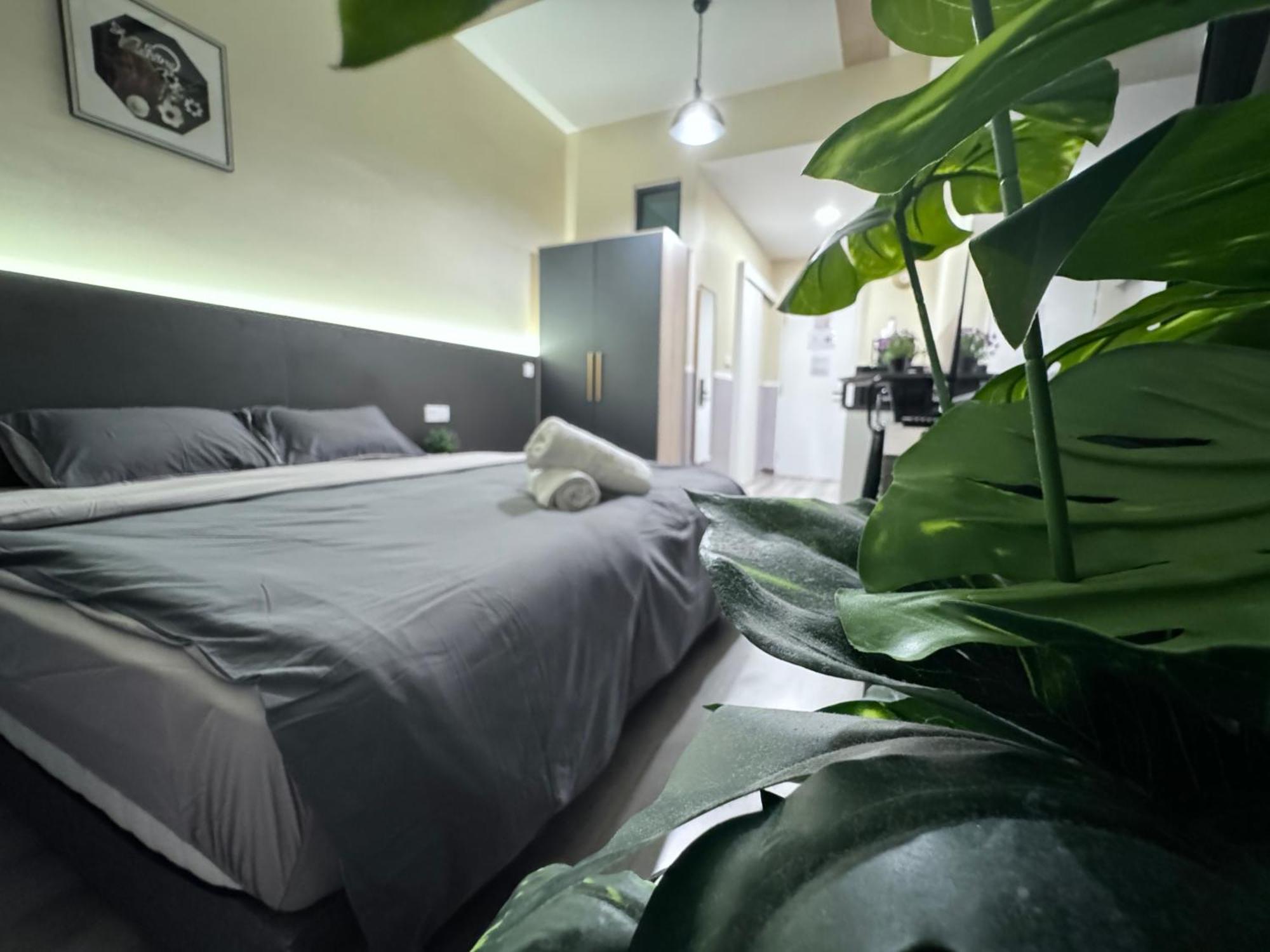 Cubic Botanical Mid Valley By Hometaric Apartment
