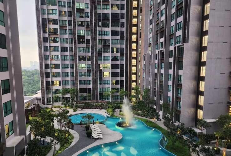 Cubic Botanical Mid Valley By Hometaric Pangsapuri